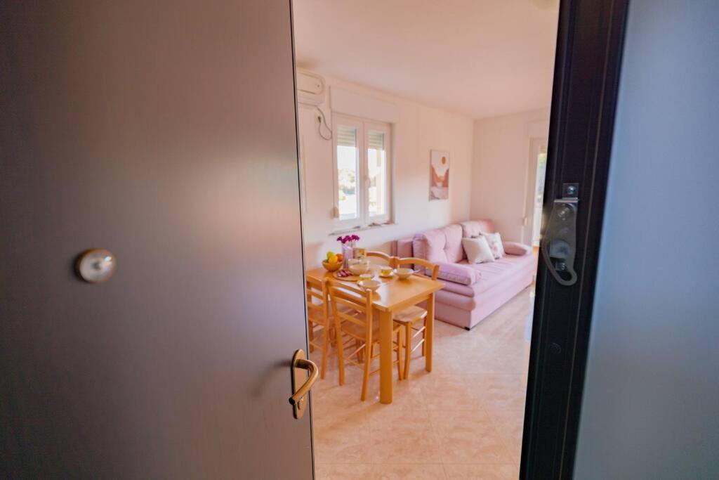 Apartment Vito, Pag Island Povljana Exteriör bild